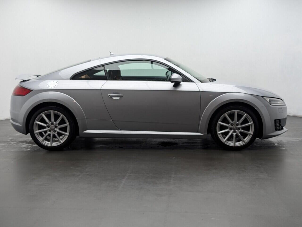 Used Audi TT for sale - 76998971: Photo 9