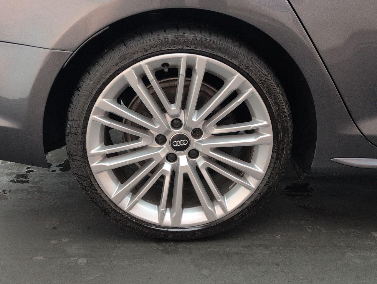 Used Audi A4 2017 for sale - 76742733: Photo 10