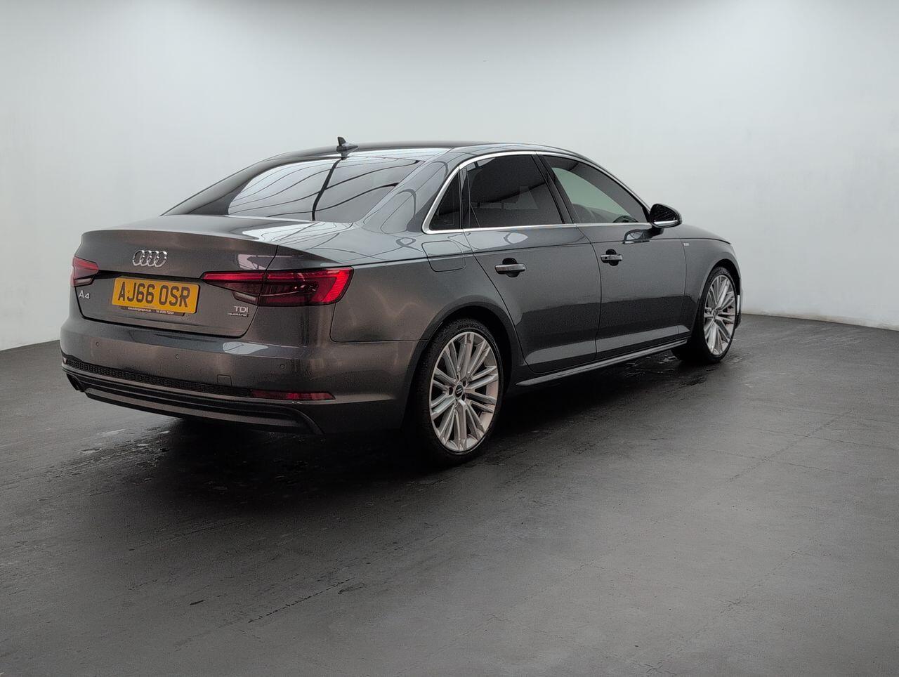 Used Audi A4 2017 for sale - 76742733: Photo 8