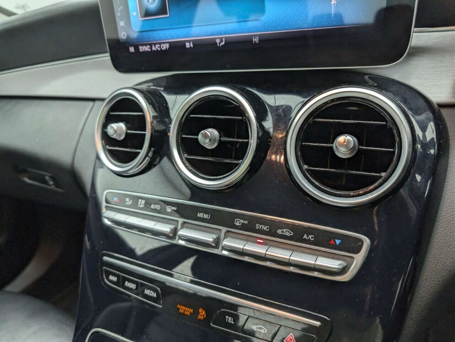 Used Mercedes-Benz C Class 2020 for sale - 77714431: Photo 15