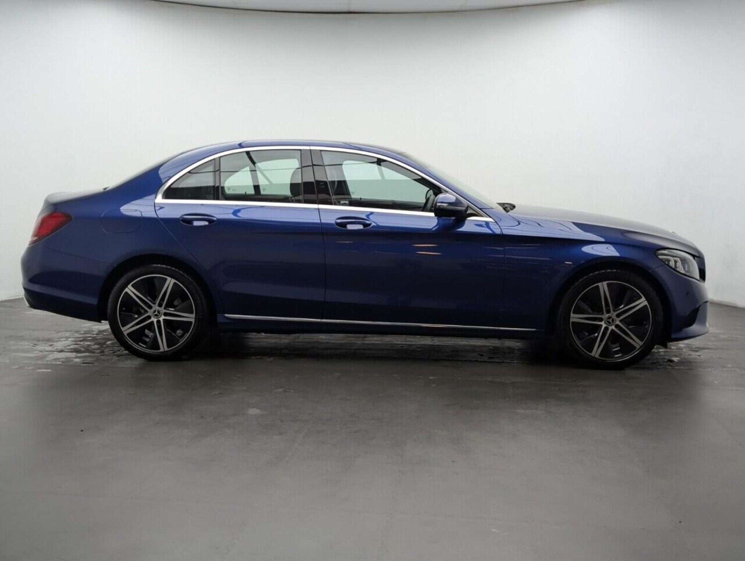 Used Mercedes-Benz C Class 2020 for sale - 77714431: Photo 9