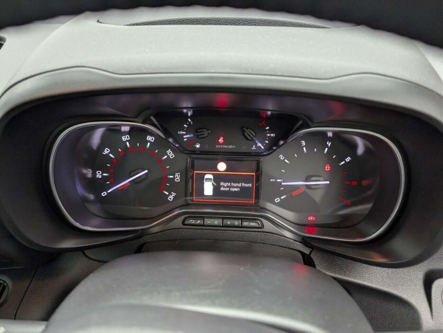 Used Citroen Berlingo 2018 for sale - 77713816: Photo 17