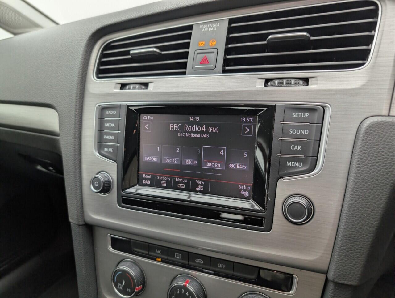 Used Volkswagen Golf 2015 for sale - 76953155: Photo 25