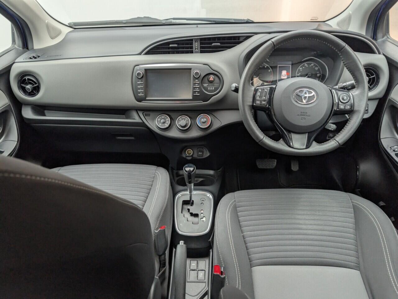 Used Toyota Yaris 2018 for sale - 76425604: Photo 23