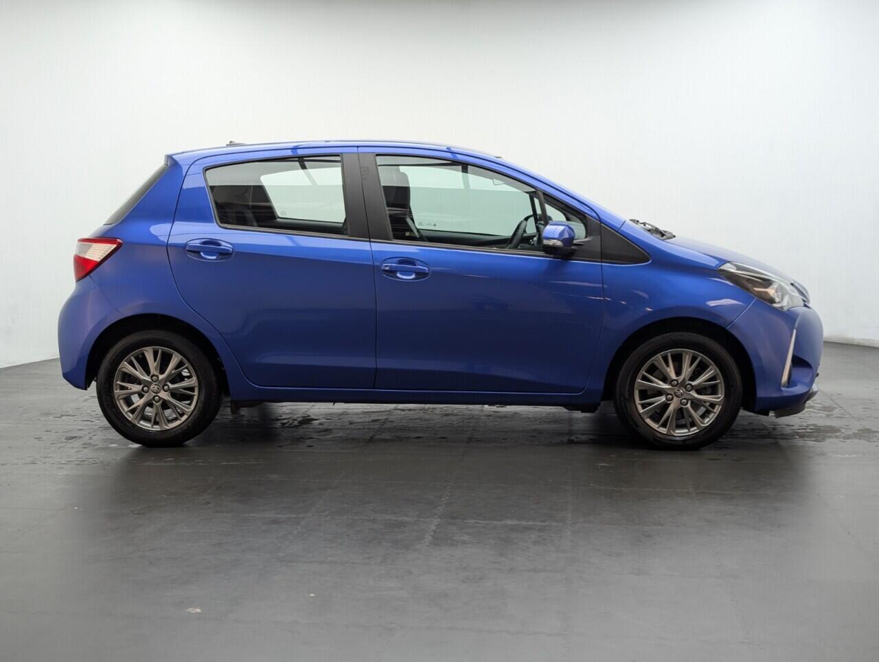 Used Toyota Yaris 2018 for sale - 76425604: Photo 9