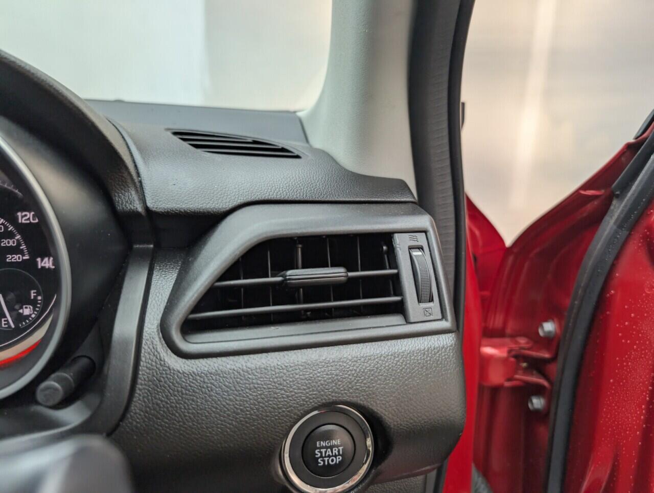 Used Suzuki Swift 2018 for sale - 76425147: Photo 20