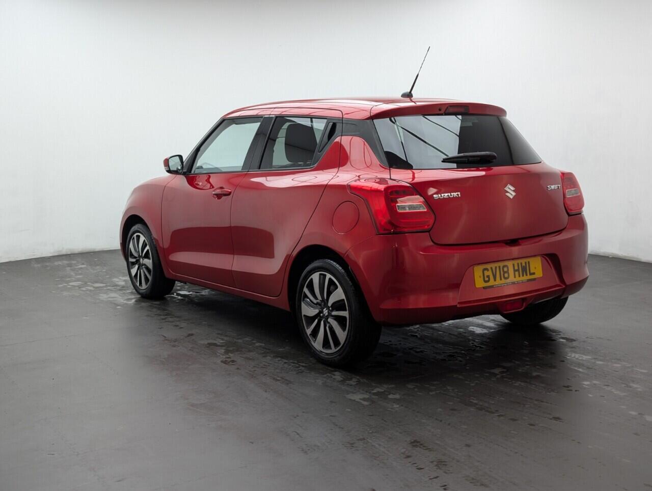 Used Suzuki Swift 2018 for sale - 76425147: Photo 6