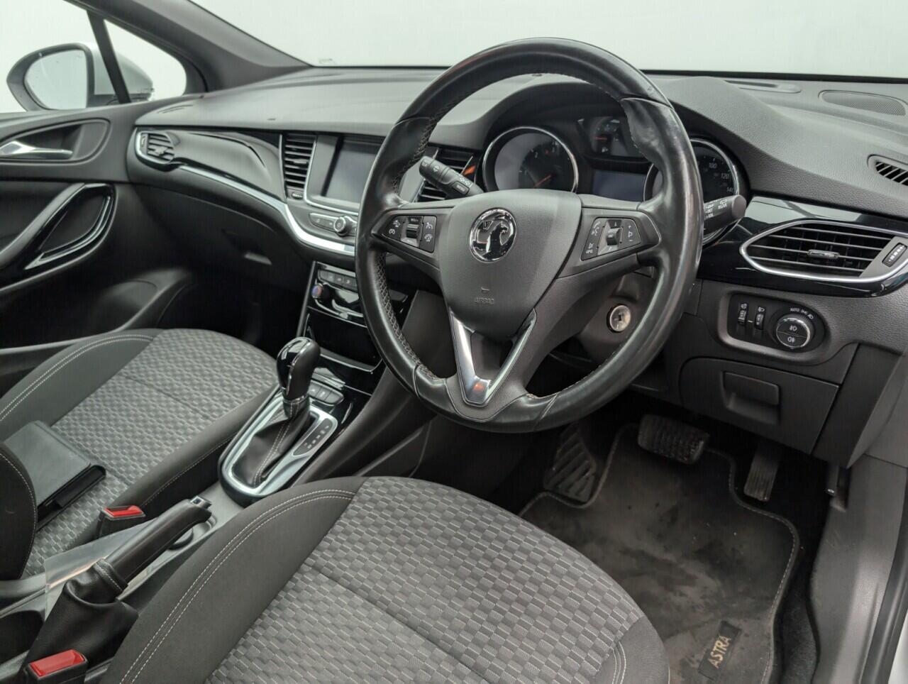 Used Vauxhall Astra 2016 for sale - 76425273: Photo 10