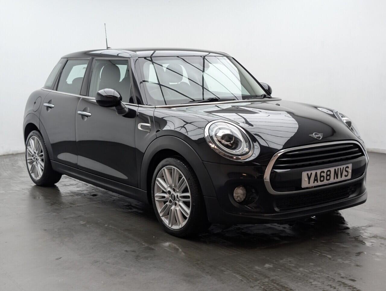 Used MINI Hatch 2018 for sale - 76886522: Photo 12