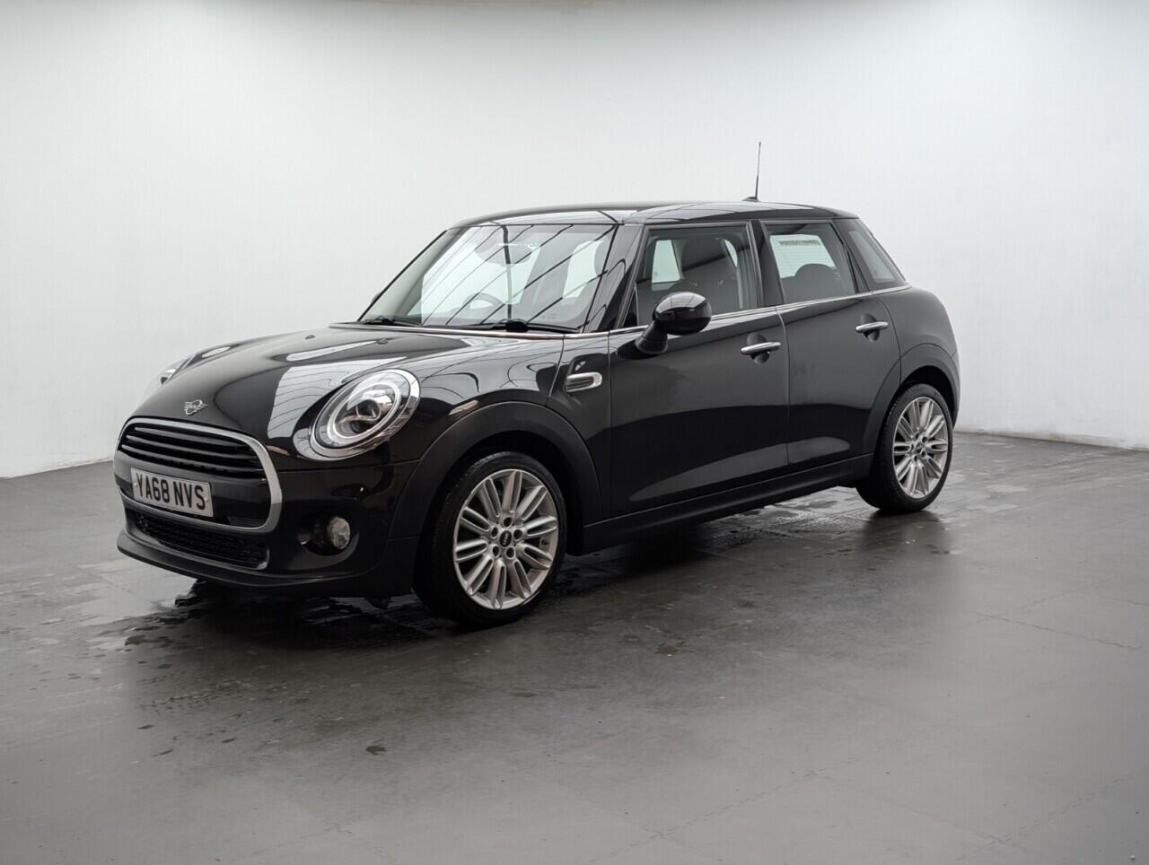 Used MINI Hatch 2018 for sale - 76886522: Photo 15