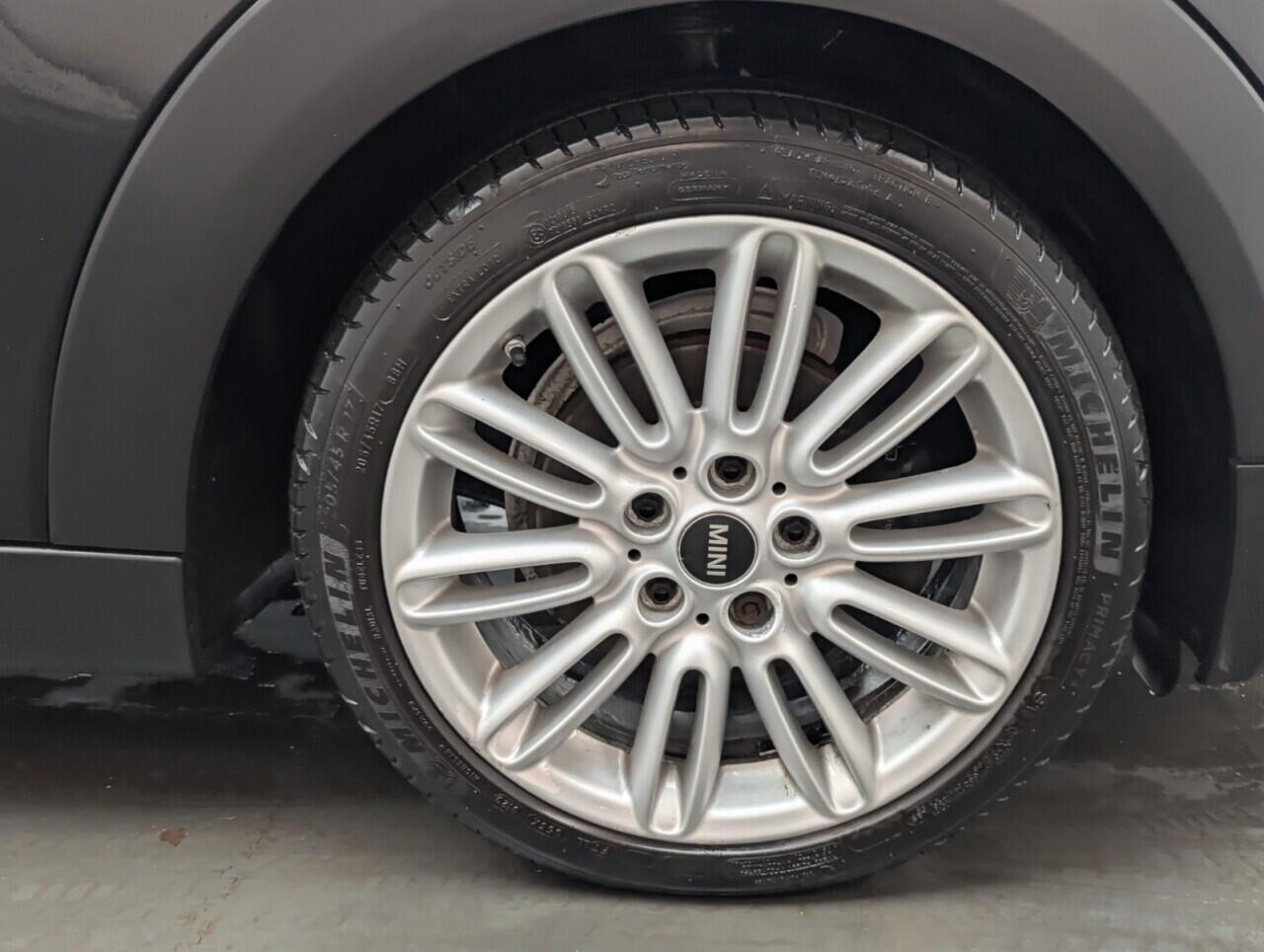 Used MINI Hatch 2018 for sale - 76886522: Photo 21