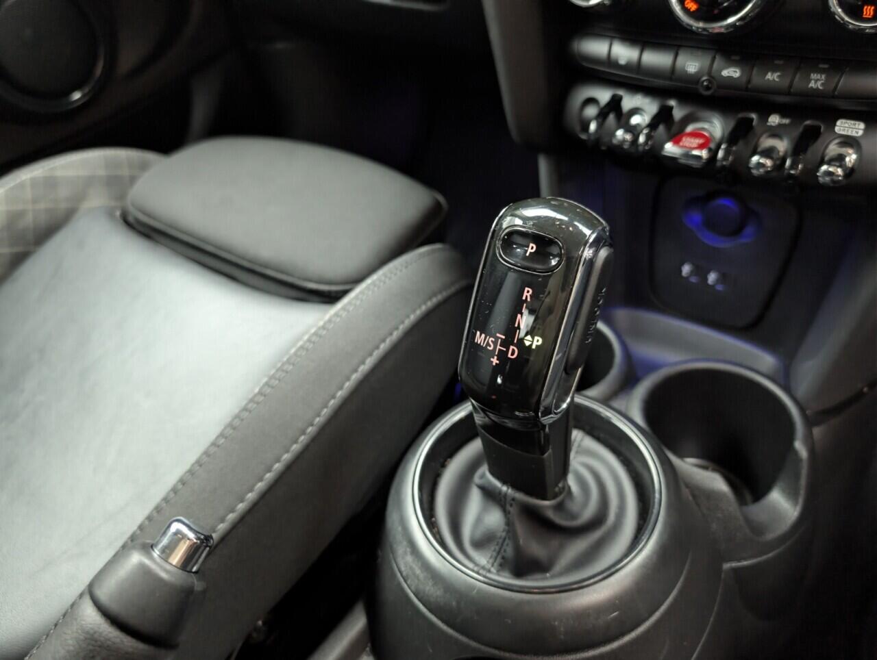 Used MINI Hatch 2018 for sale - 76886522: Photo 26