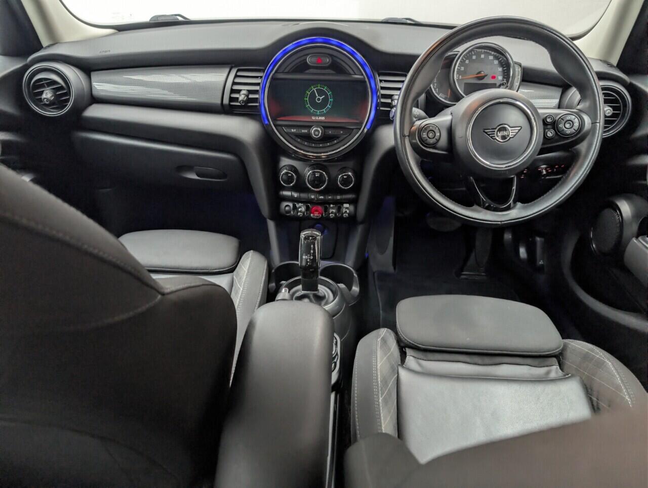 Used MINI Hatch 2018 for sale - 76886522: Photo 33