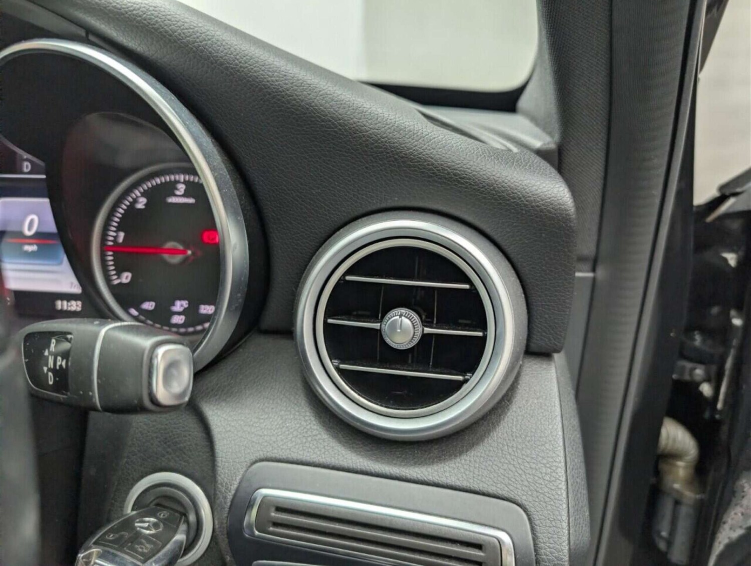 Used Mercedes-Benz C Class 2016 for sale - 77714919: Photo 18