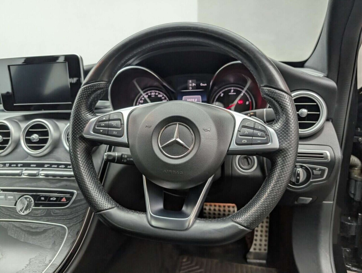 Used Mercedes-Benz C Class 2016 for sale - 77714919: Photo 21