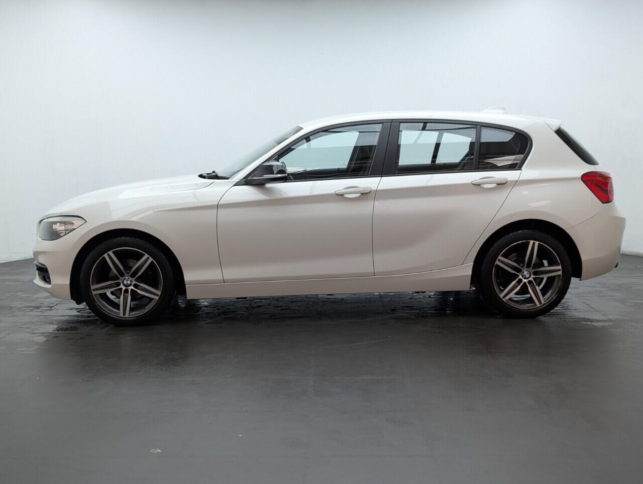 Used BMW 1 Series 2017 for sale - 76424194: Photo 5