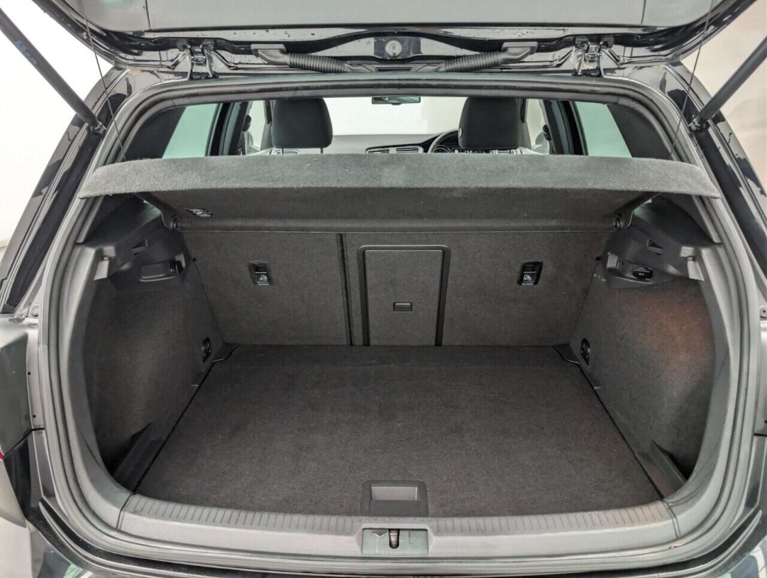 Used Volkswagen Golf 2015 for sale - 77714948: Photo 23