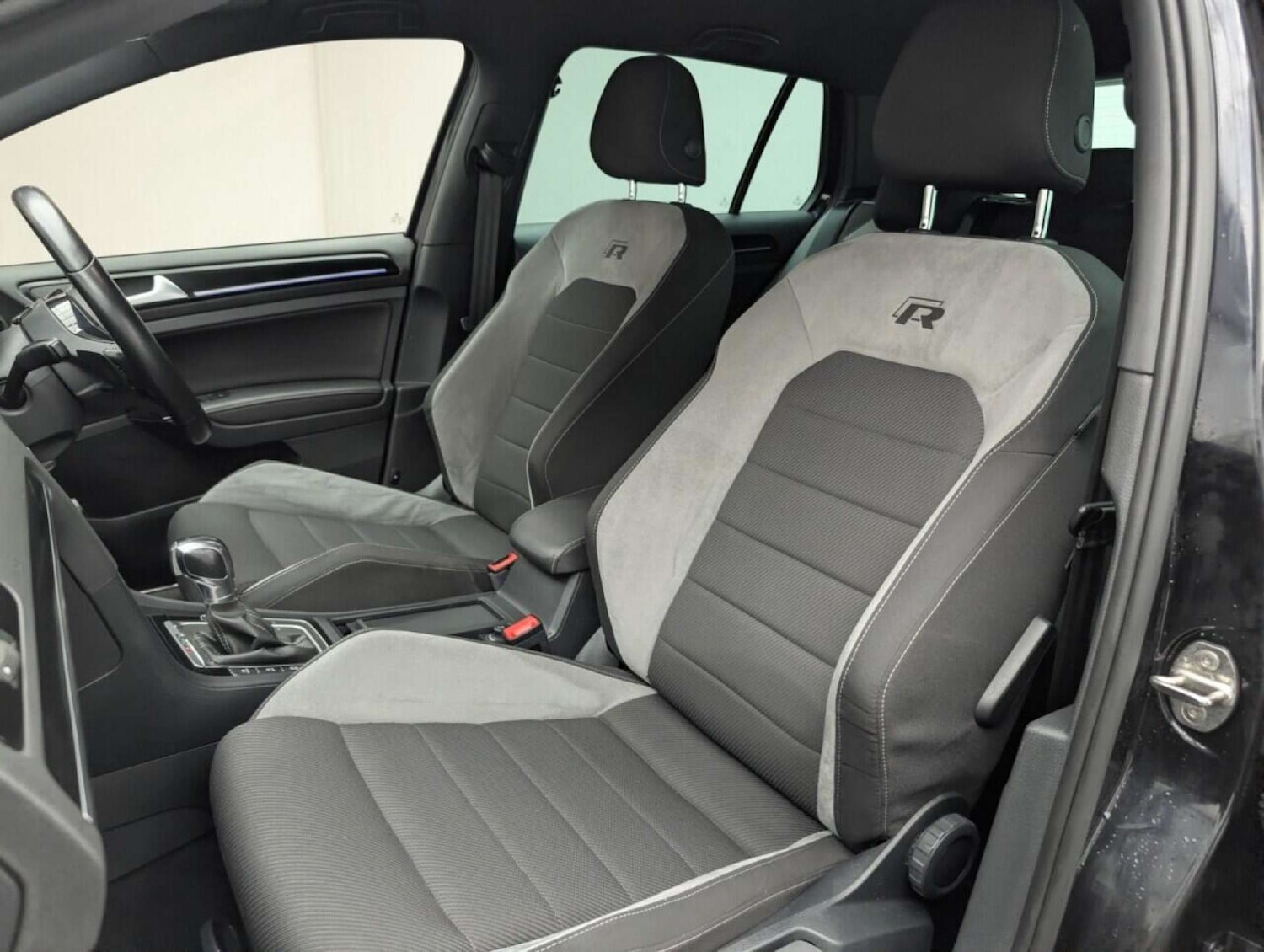 Used Volkswagen Golf 2015 for sale - 77714948: Photo 25