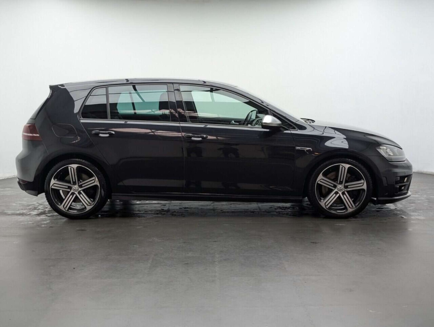 Used Volkswagen Golf 2015 for sale - 77714948: Photo 9
