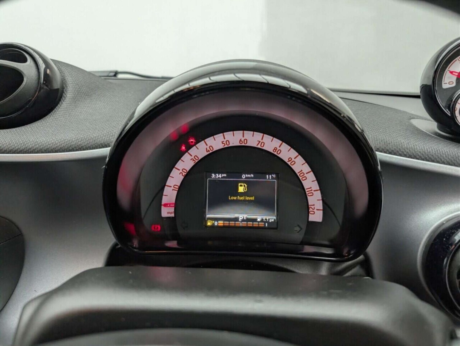 Used smart fortwo 2018 for sale - 77713763: Photo 17