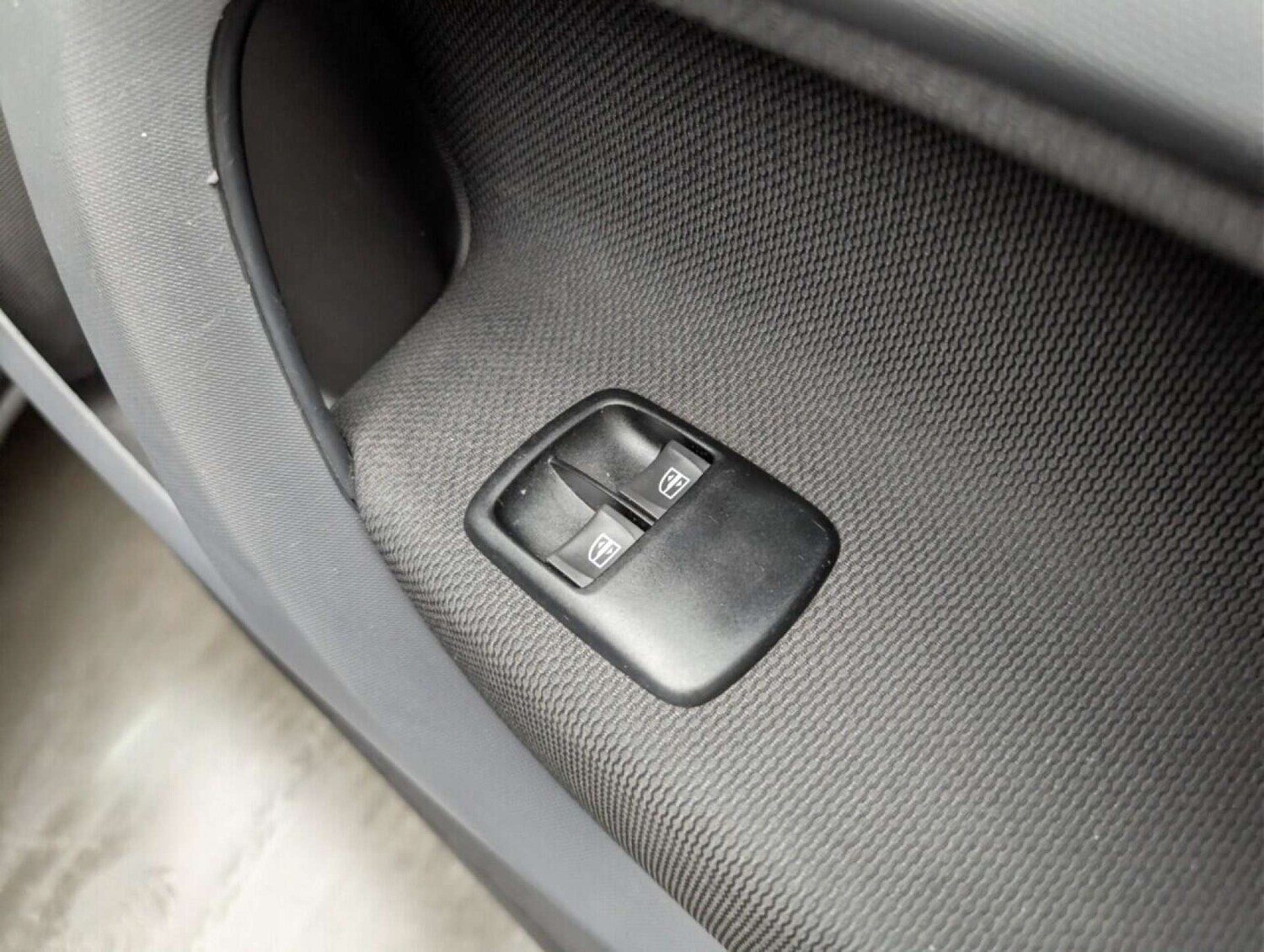 Used smart fortwo 2018 for sale - 77713763: Photo 19