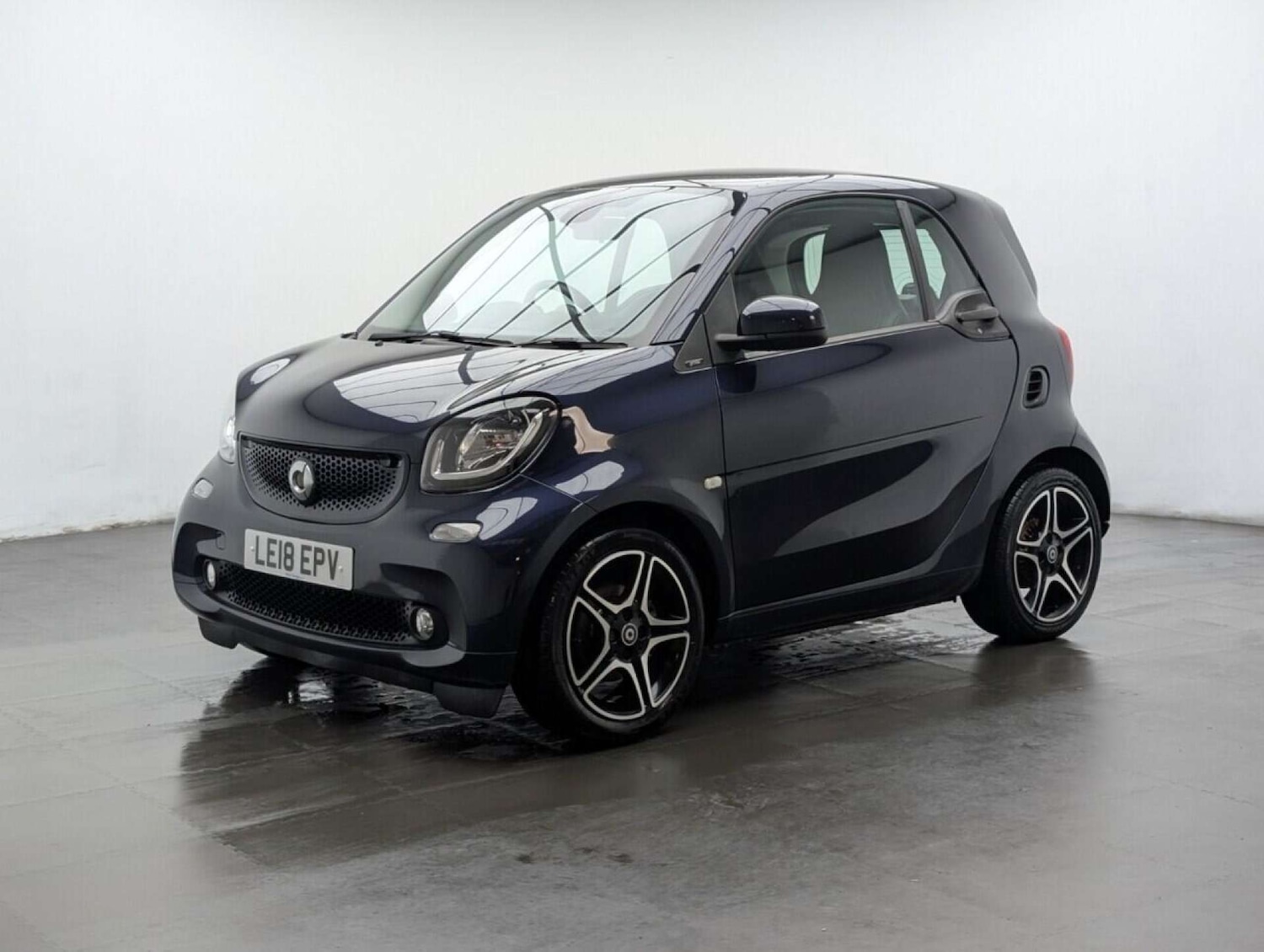 Used smart fortwo 2018 for sale - 77713763: Photo 4