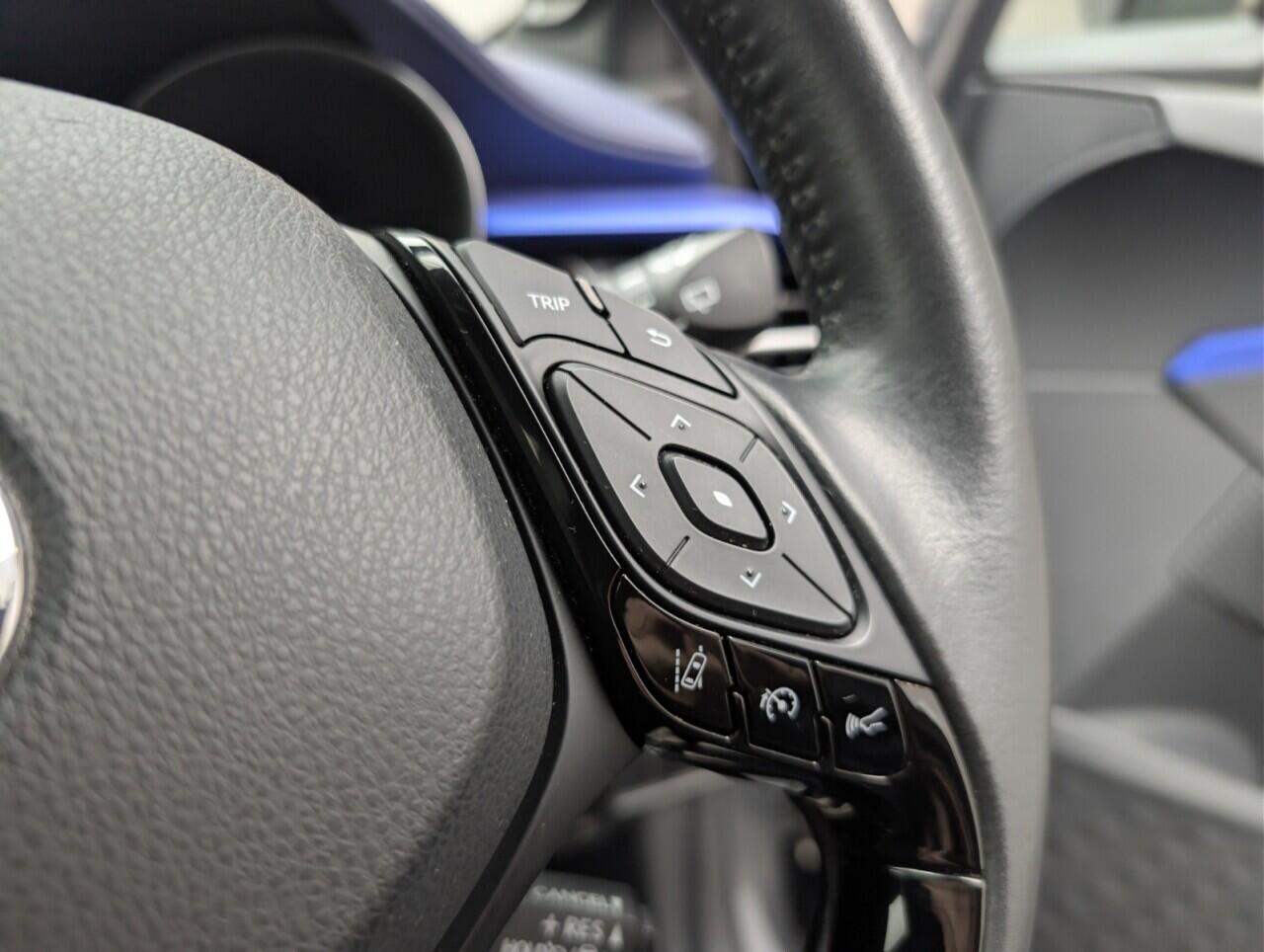 Used Toyota C-HR 2020 for sale - 77081979: Photo 32