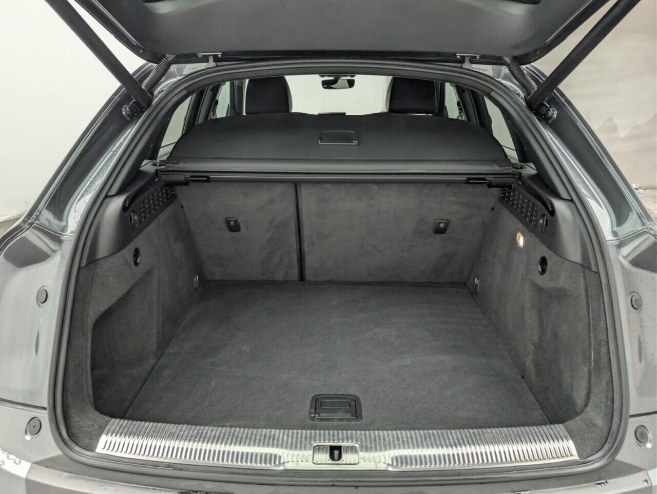 Used Audi Q3 2017 for sale - 77203501: Photo 24