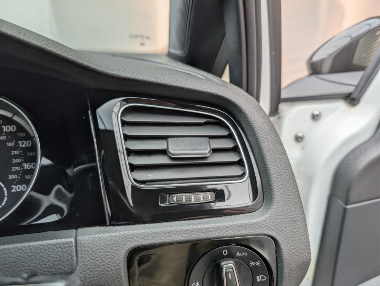 Used Volkswagen Golf 2016 for sale - 76457034: Photo 21