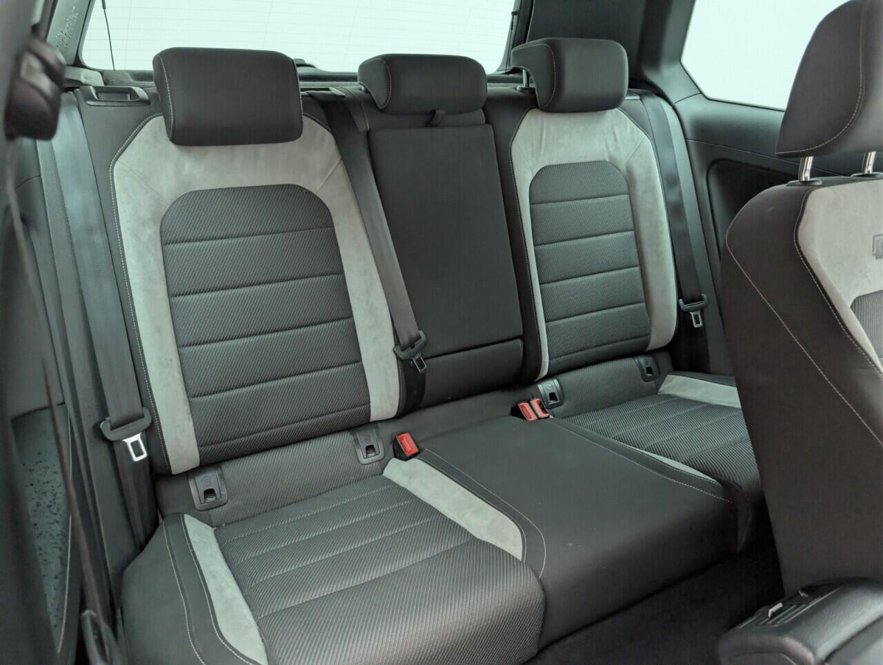 Used Volkswagen Golf 2016 for sale - 76457034: Photo 24