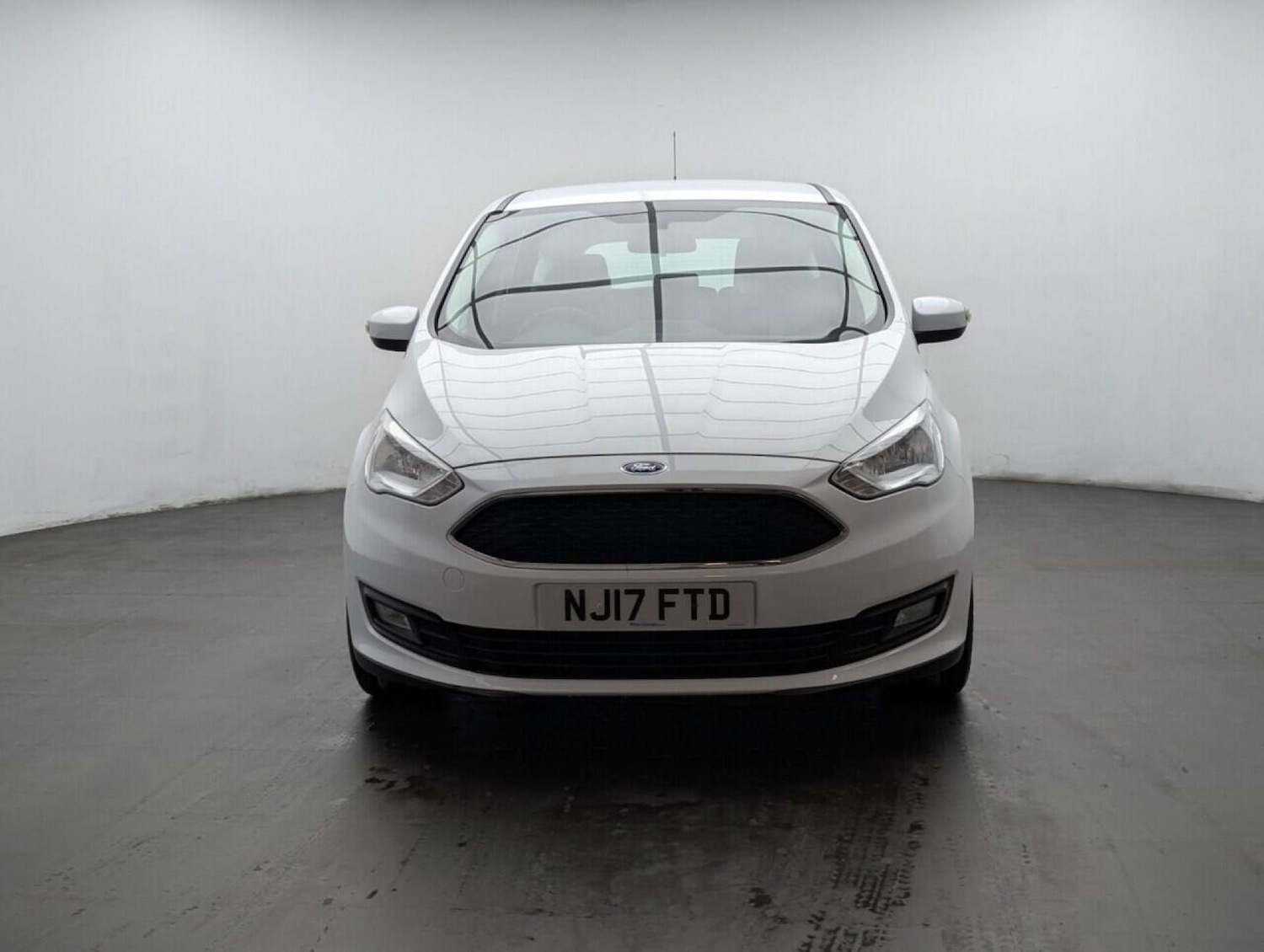 Used Ford C-Max 2017 for sale - 77920692: Photo 3