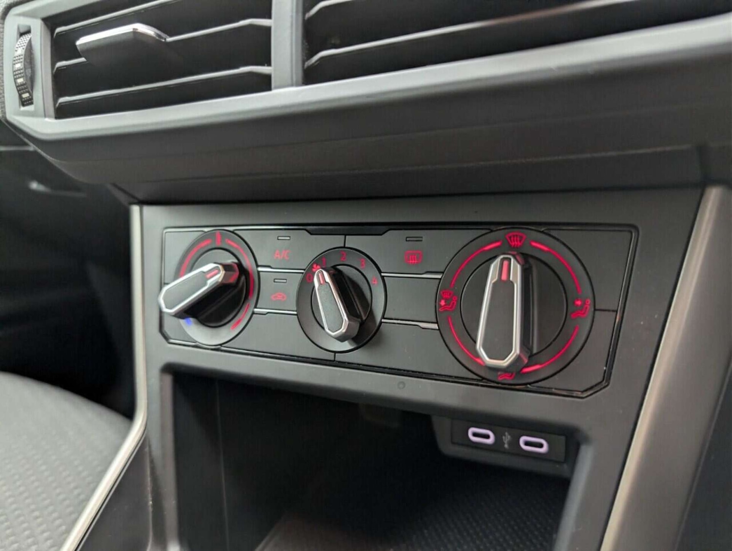 Used Volkswagen Polo 2021 for sale - 77714797: Photo 15