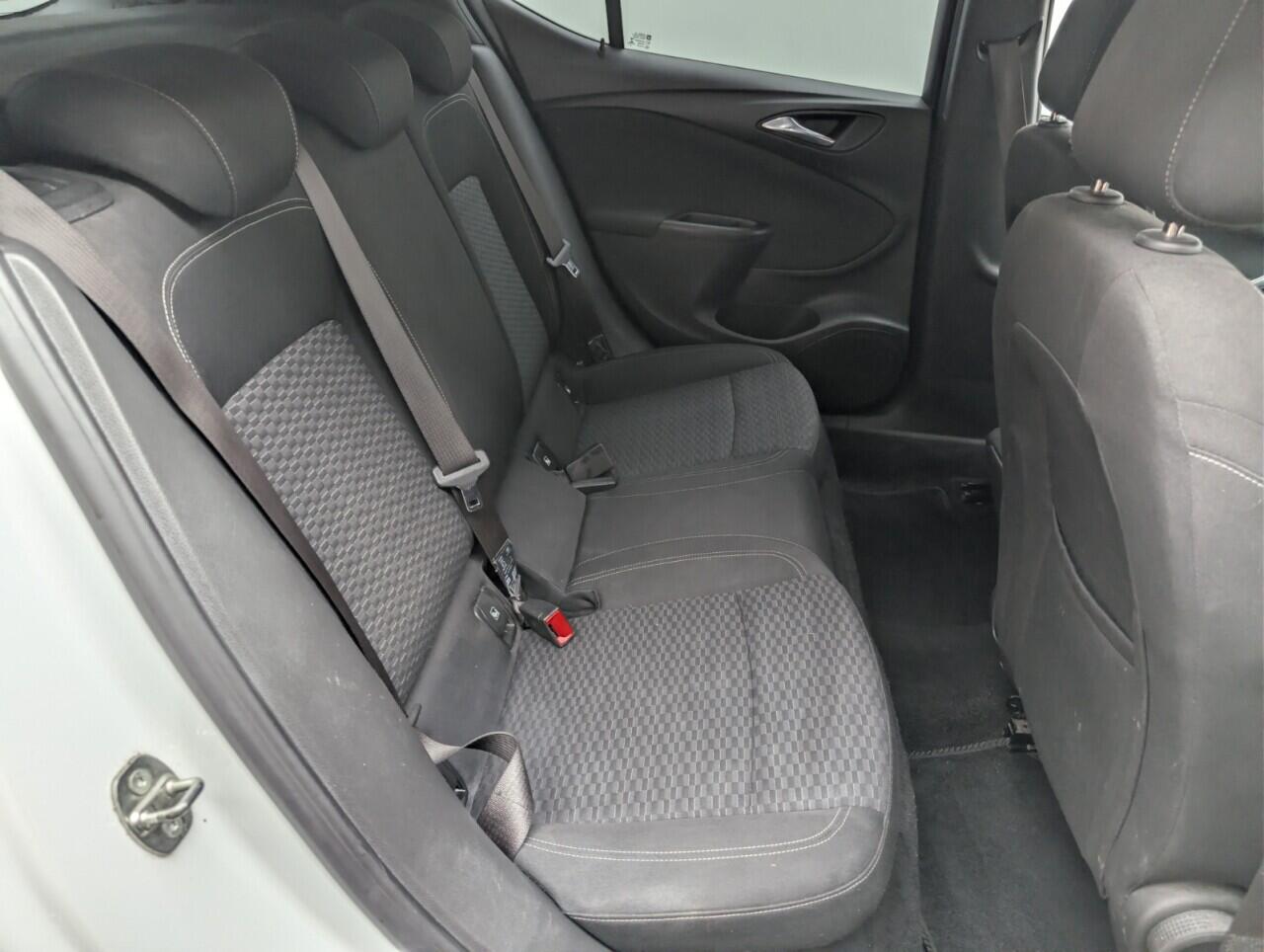 Used Vauxhall Astra 2017 for sale - 76964919: Photo 22