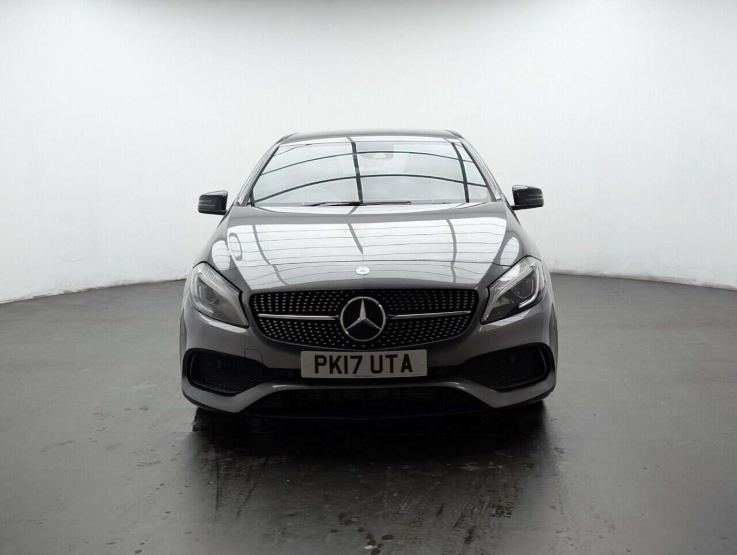 Used Mercedes-Benz A-Class 2017 for sale - 77713683: Photo 3