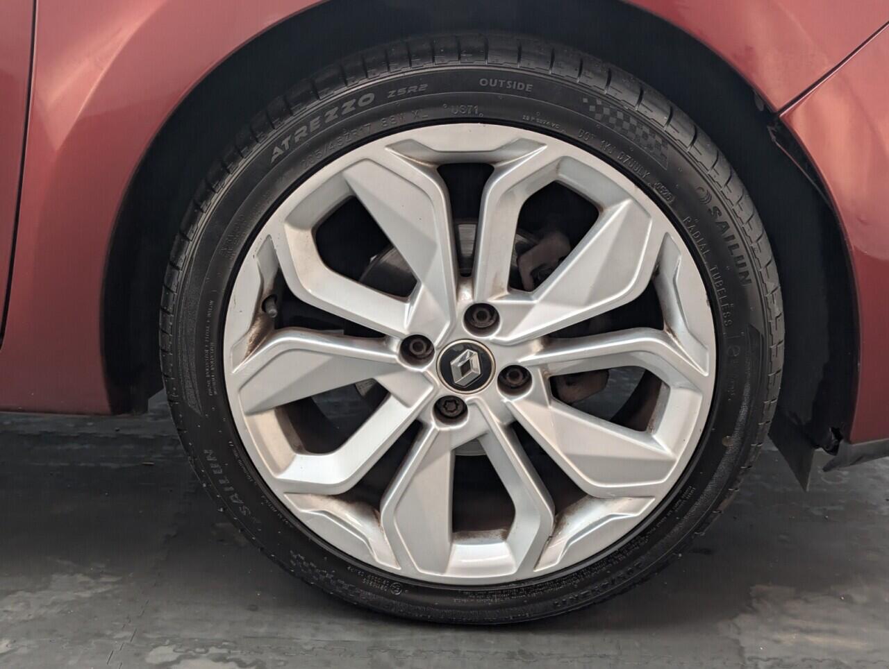 Used Renault Clio 2017 for sale - 76511897: Photo 10