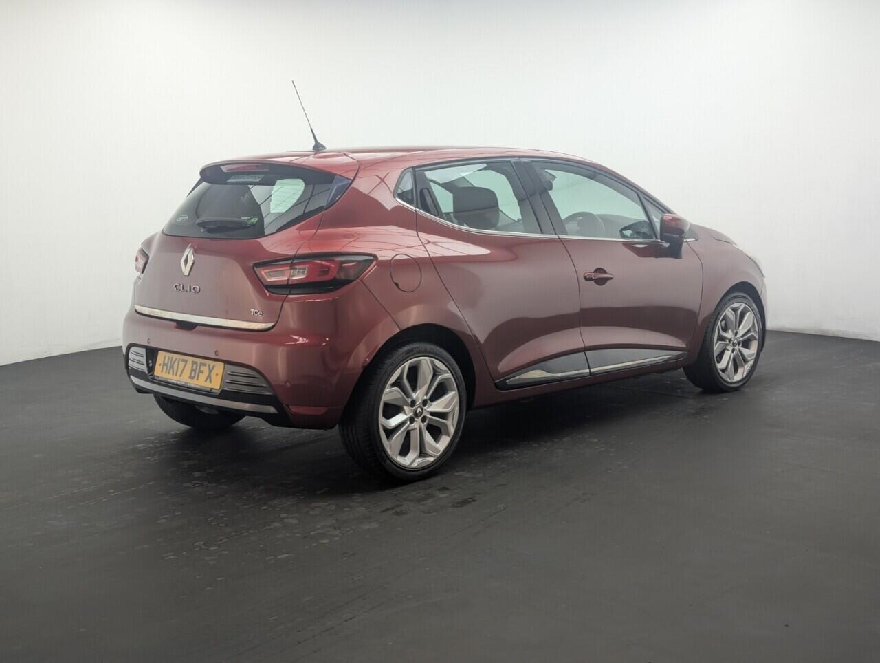 Used Renault Clio 2017 for sale - 76511897: Photo 8