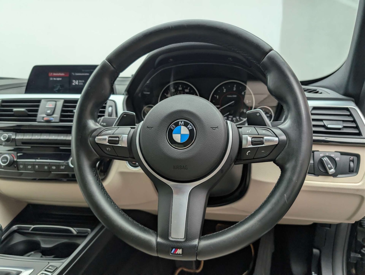 Used BMW 3 Series 2017 for sale - 78061463: Photo 25