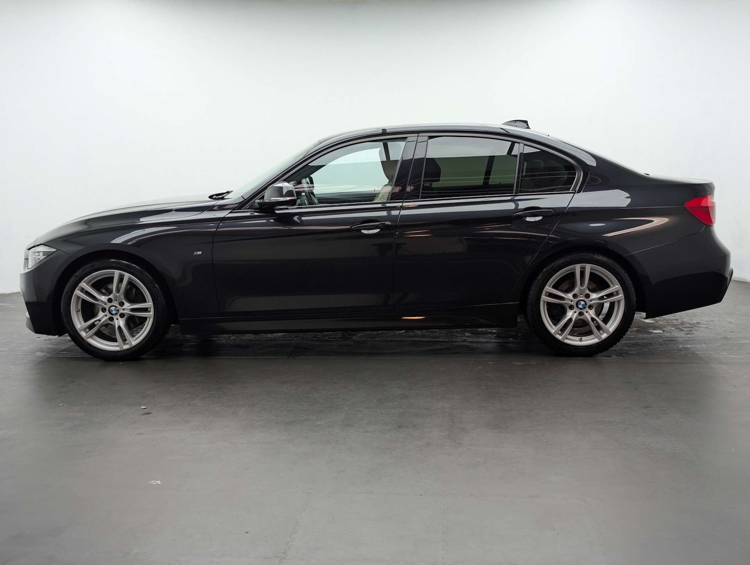 Used BMW 3 Series 2017 for sale - 78061463: Photo 6