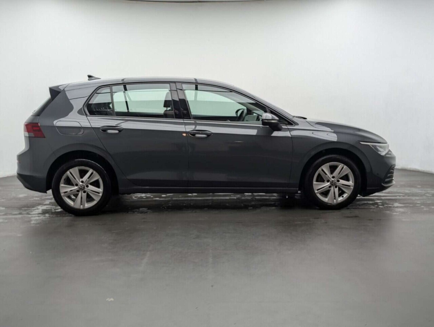 Used Volkswagen Golf 2021 for sale - 77713997: Photo 9