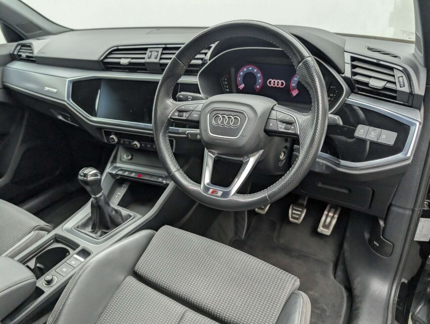 Used Audi Q3 2020 for sale - 77891807: Photo 13