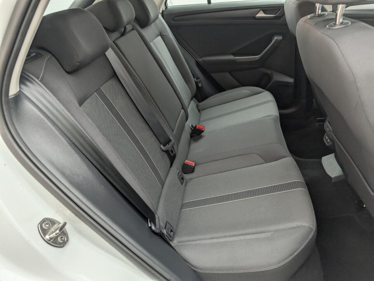 Used Volkswagen T-Roc 2022 for sale - 76423027: Photo 25