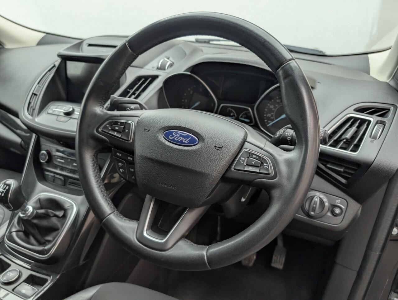 Used Ford Kuga 2019 for sale - 76424736: Photo 23