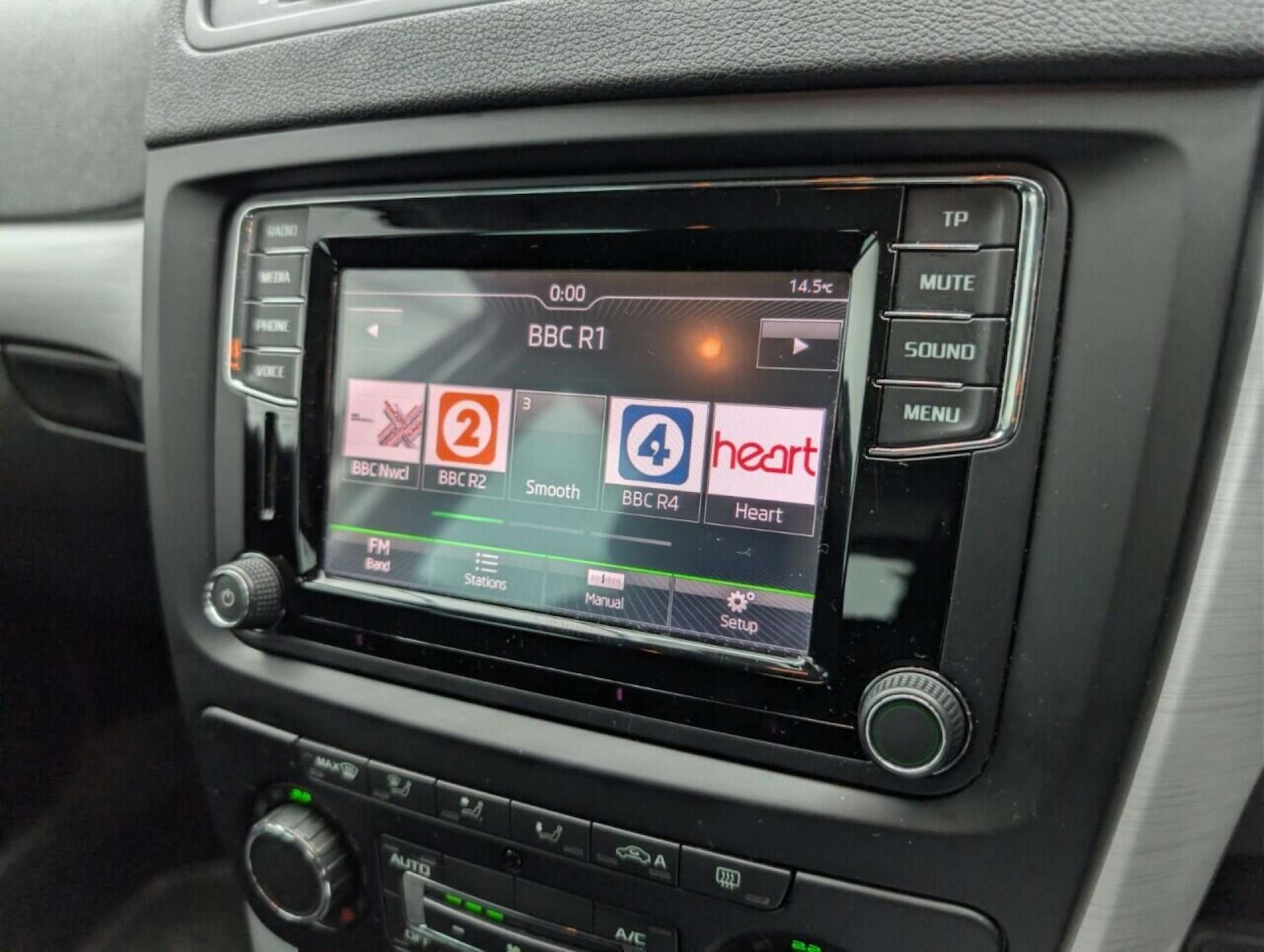 Used Skoda Yeti 2015 for sale - 77713218: Photo 13