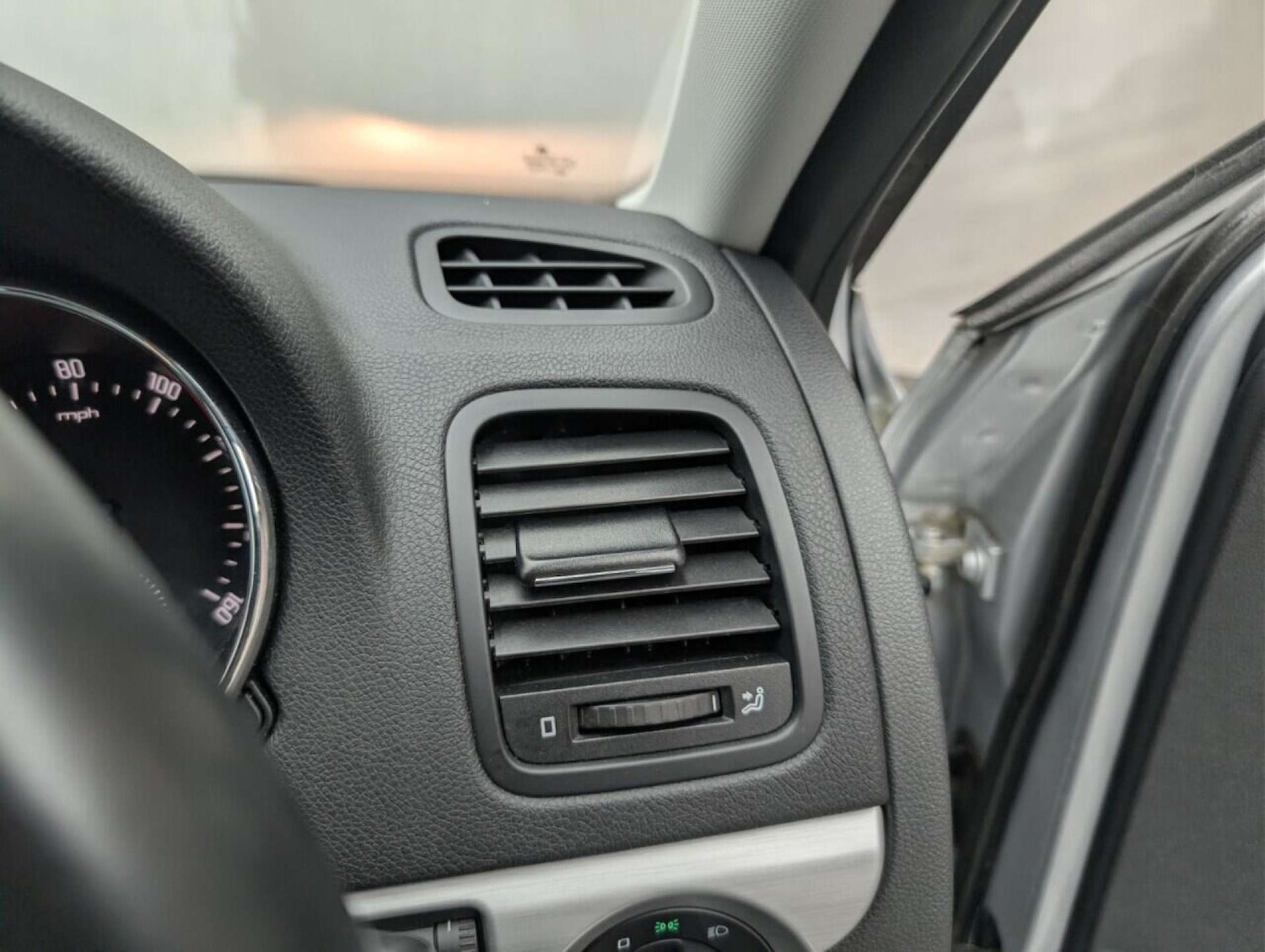 Used Skoda Yeti 2015 for sale - 77713218: Photo 18