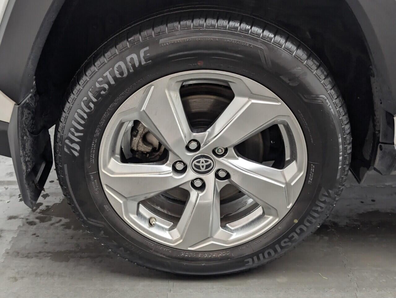 Used Toyota RAV4 2020 for sale - 76780819: Photo 9