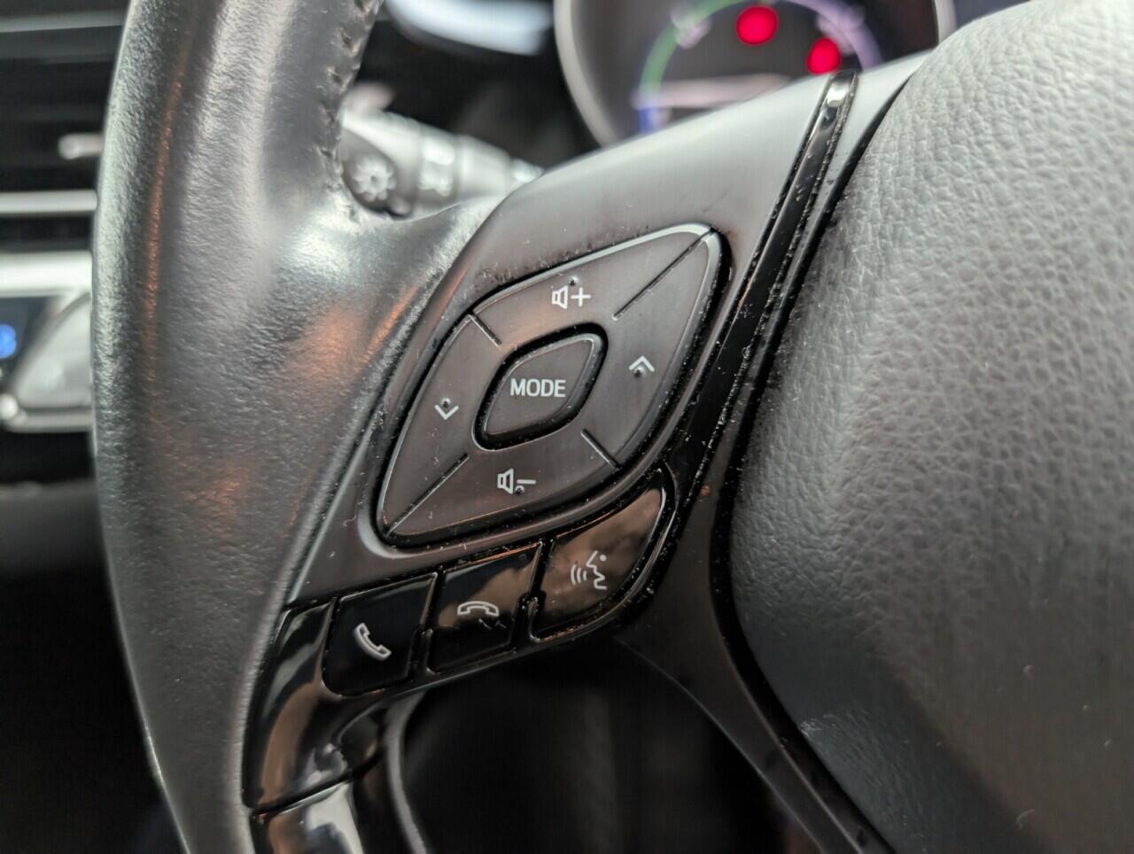 Used Toyota C-HR 2021 for sale - 76597051: Photo 20