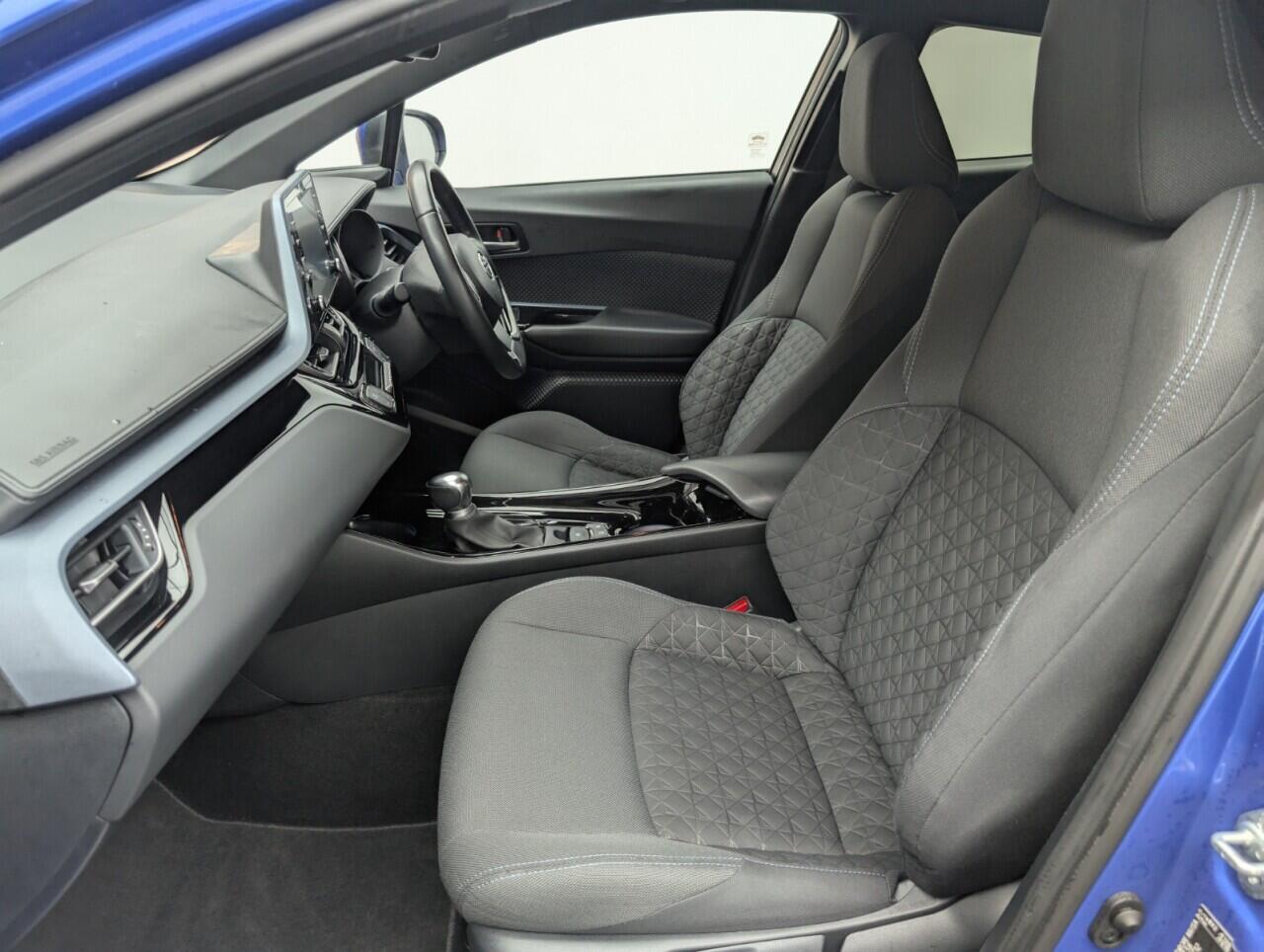 Used Toyota C-HR 2021 for sale - 76597051: Photo 28