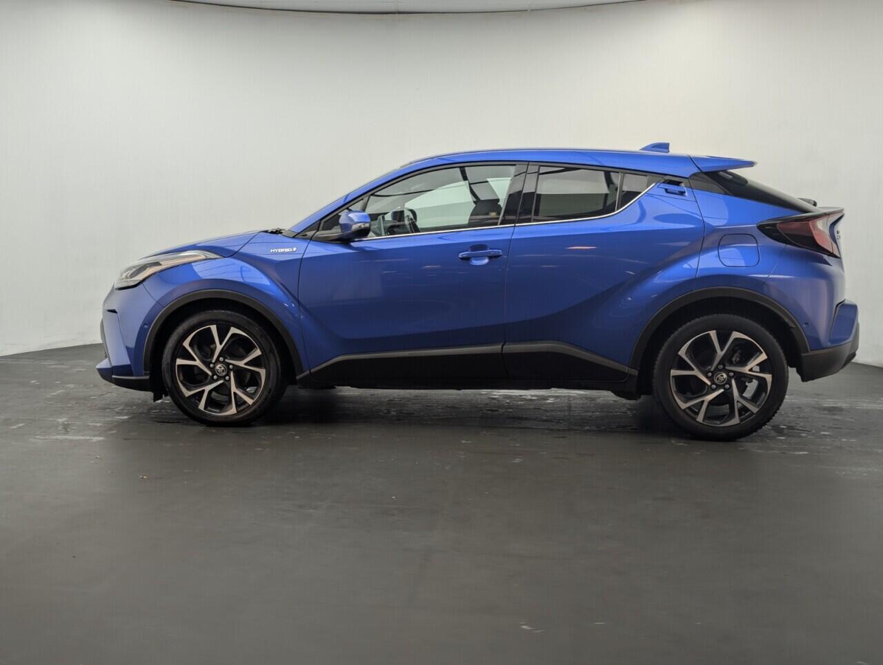 Used Toyota C-HR 2021 for sale - 76597051: Photo 5