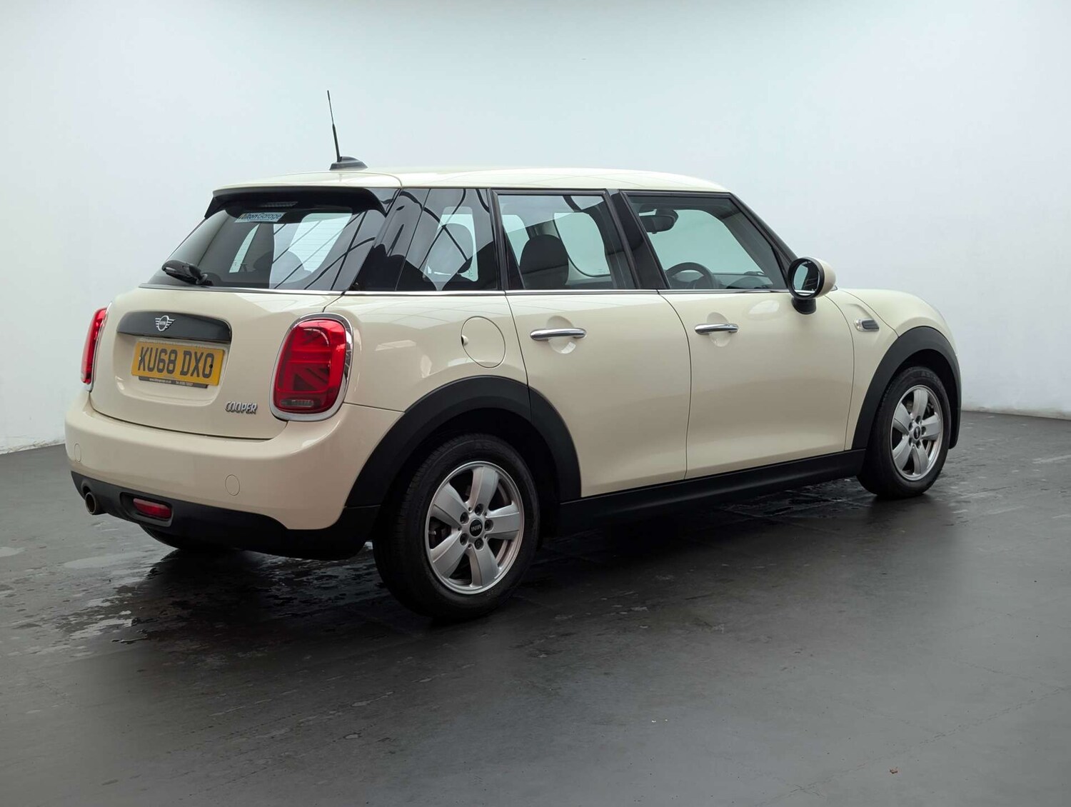 Used MINI Hatch 2018 for sale - 78003820: Photo 11