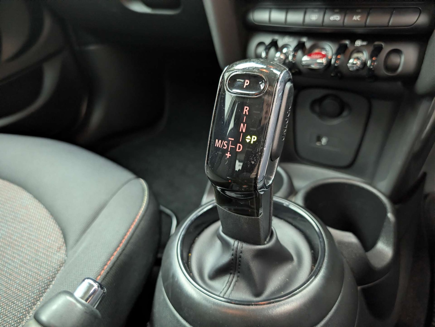 Used MINI Hatch 2018 for sale - 78003820: Photo 19